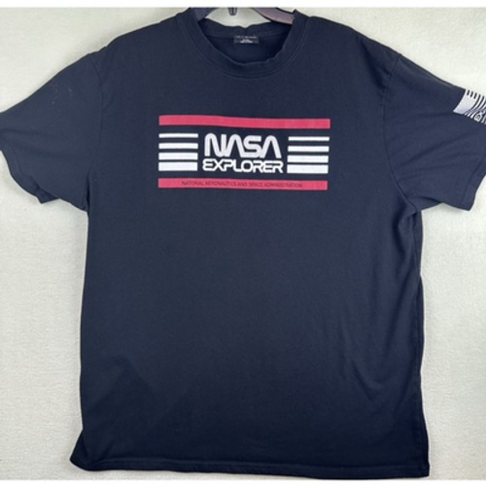 WT02 NASA Explorer T-Shirt Mens 2XL Black Short Sleeve Graphic Tee Space